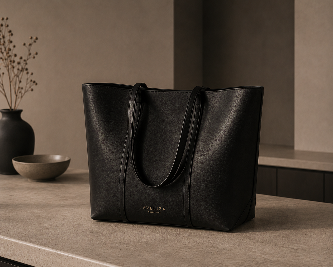 The Julia Tote - Midnight Black