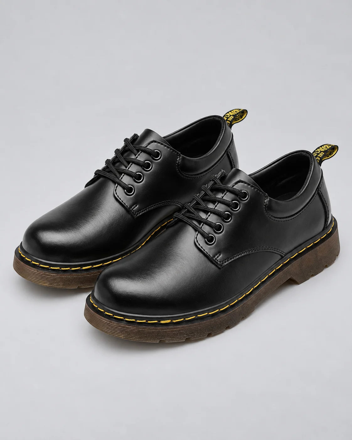 LuxeStride | Stylish Black Leather Men's Oxford Shoes with Chunky Sole 0
