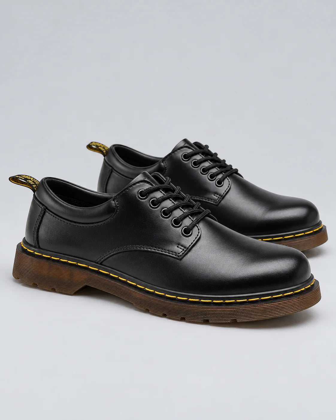 LuxeStride | Stylish Black Leather Men's Oxford Shoes with Chunky Sole 2